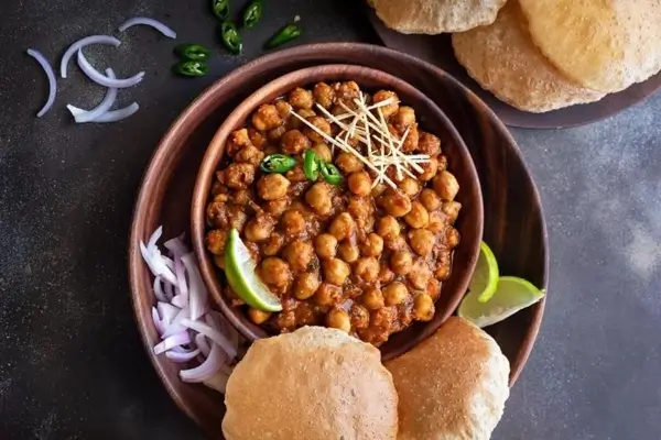 Dish recipes: Chole Bhature