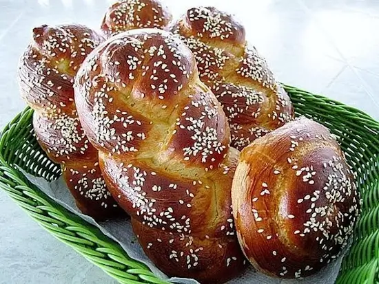 Dish recipes: Chorek