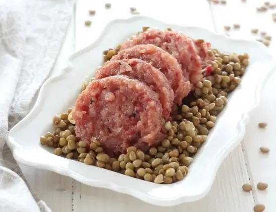 Dish recipes: Cotechino con Lenticchie