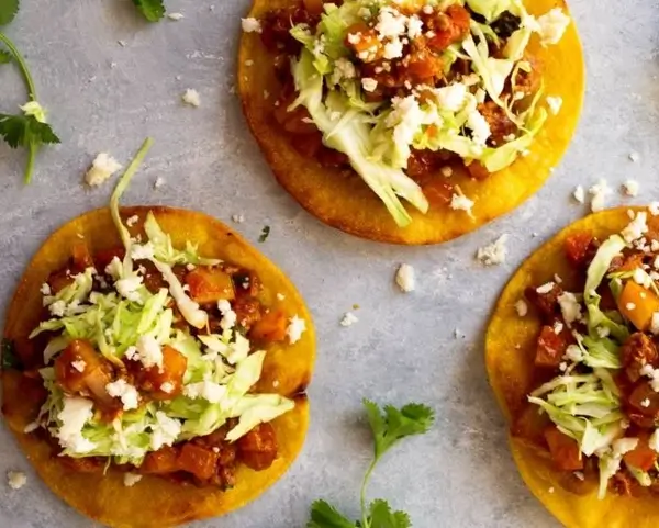 Dish recipes: Enchiladas Hondureñas