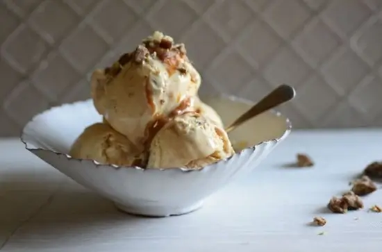 Dish recipes: Nutmeg Ice Cream