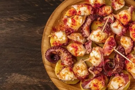 Dish recipes: Pulpo a la Gallega